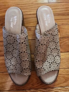 Spring Step Cutout Mules Brown US 10